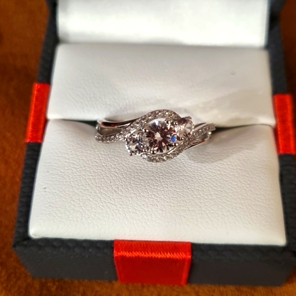 White Sapphire Sterling Silver Size 7 Ring